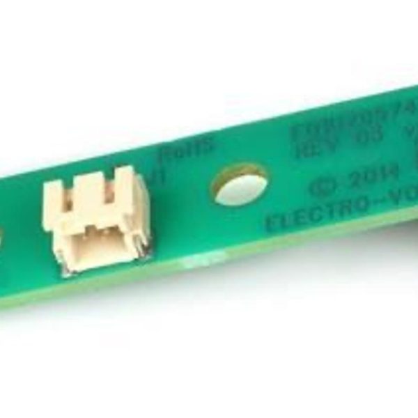 F01U304643