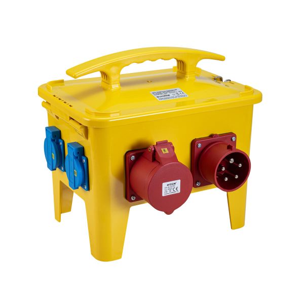 EUROLITE SBPO-3240B Power Distributor